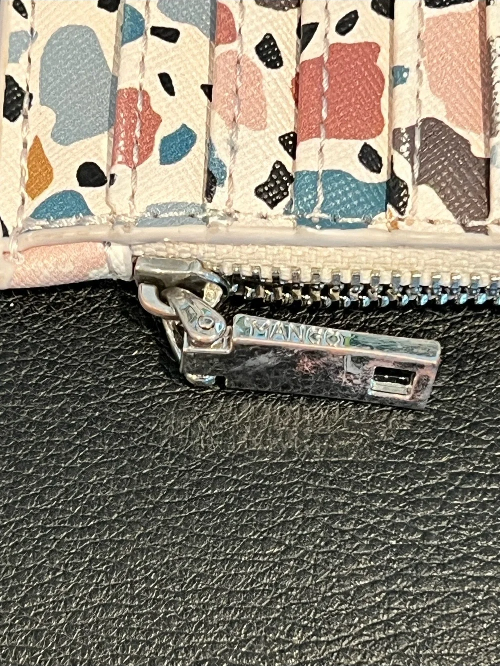 Mango compact wallet